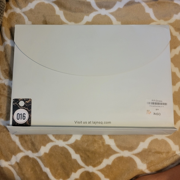 016 JNSQ FiFi Dress - Picture 6 of 16